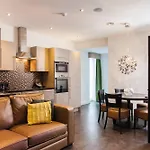 Epic Apartments Seel Street