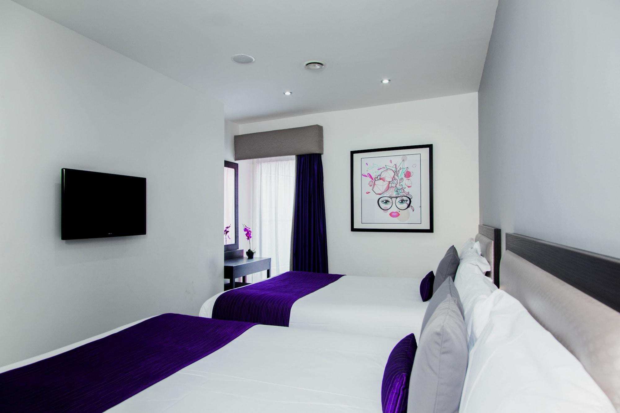 Epic Seel Street Aparthotel 4*
