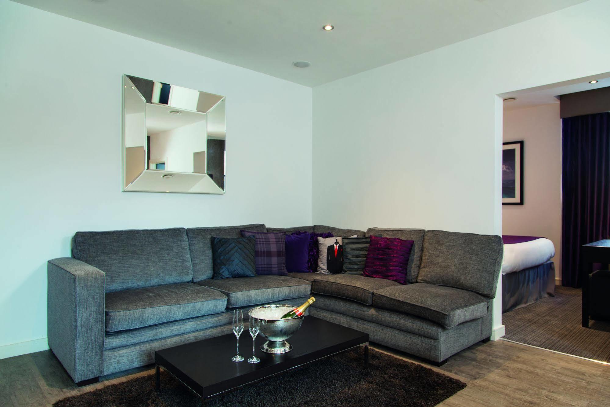 Epic Seel Street 4*