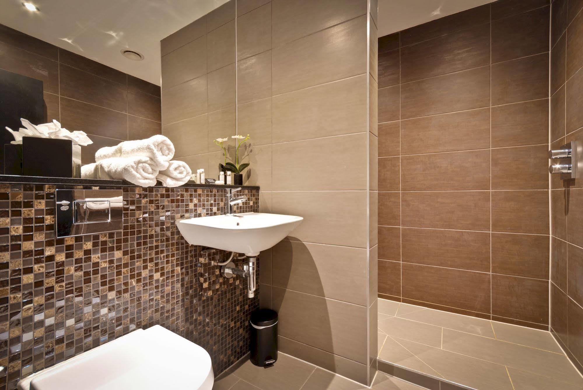 Epic Seel Street 4*